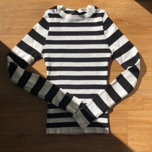 Black & White Ribbed Long-Sleeve Top